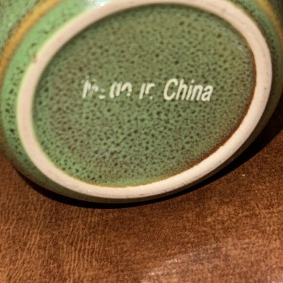 Broken Earth Winery Ceramic Mug 14 Oz Green & Brown - Picture 3 of 6